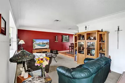8529 NW 20th Ct, Coral Springs, FL 33071 - Photo 5