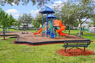 2222 SE 24th Pl, Homestead, FL 33035 - Photo 41