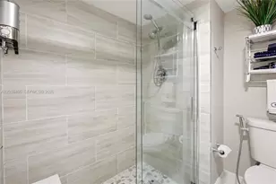 850 SW 138th Ave, Pembroke Pines, FL 33027 - Photo 19