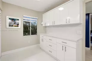 850 SW 138th Ave, Pembroke Pines, FL 33027 - Photo 7