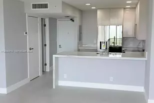 20379 W Country Club Dr, Aventura, FL 33180 - Photo 3