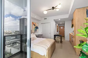 11 NE 6th St, Miami, FL 33132 - Photo 1