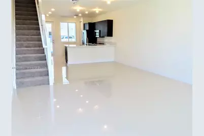 6401 NW 103rd Pl #101, Doral, FL 33178 - Photo 3