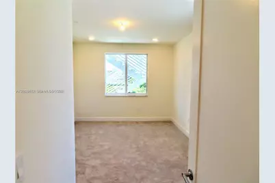 6401 NW 103rd Pl #101, Doral, FL 33178 - Photo 9
