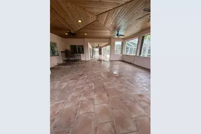 8385 SW 105th St, Miami, FL 33156 - Photo 3