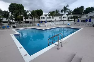 17425 NW 67th Pl, Hialeah, FL 33015 - Photo 45