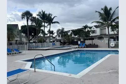 17425 NW 67th Pl #N-13, Hialeah, FL 33015 - Photo 43
