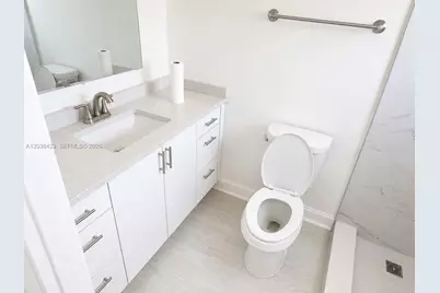 749 SE 15th St #6, Fort Lauderdale, FL 33316 - Photo 3