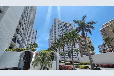 1904 S Ocean Dr #1807, Hallandale Beach, FL 33009 - Photo 1