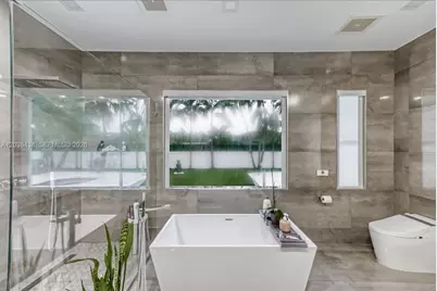 11390 SW 30th St, Miami, FL 33165 - Photo 27