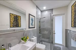11390 SW 30th St, Miami, FL 33165 - Photo 29