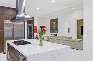 11390 SW 30th St, Miami, FL 33165 - Photo 23