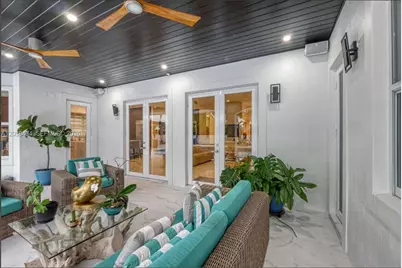 11390 SW 30th St, Miami, FL 33165 - Photo 39