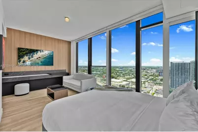 20 NE 11th St #3105, Miami, FL 33132 - Photo 27