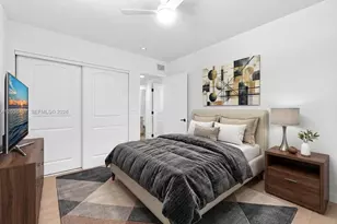 1924 NE 26th St, Wilton Manors, FL 33305 - Photo 29