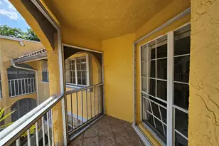 15665 SW 74th Cir Dr, Miami, FL 33193 - Photo 7