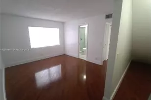 6533 NW 170th Ln, Hialeah, FL 33015 - Photo 7