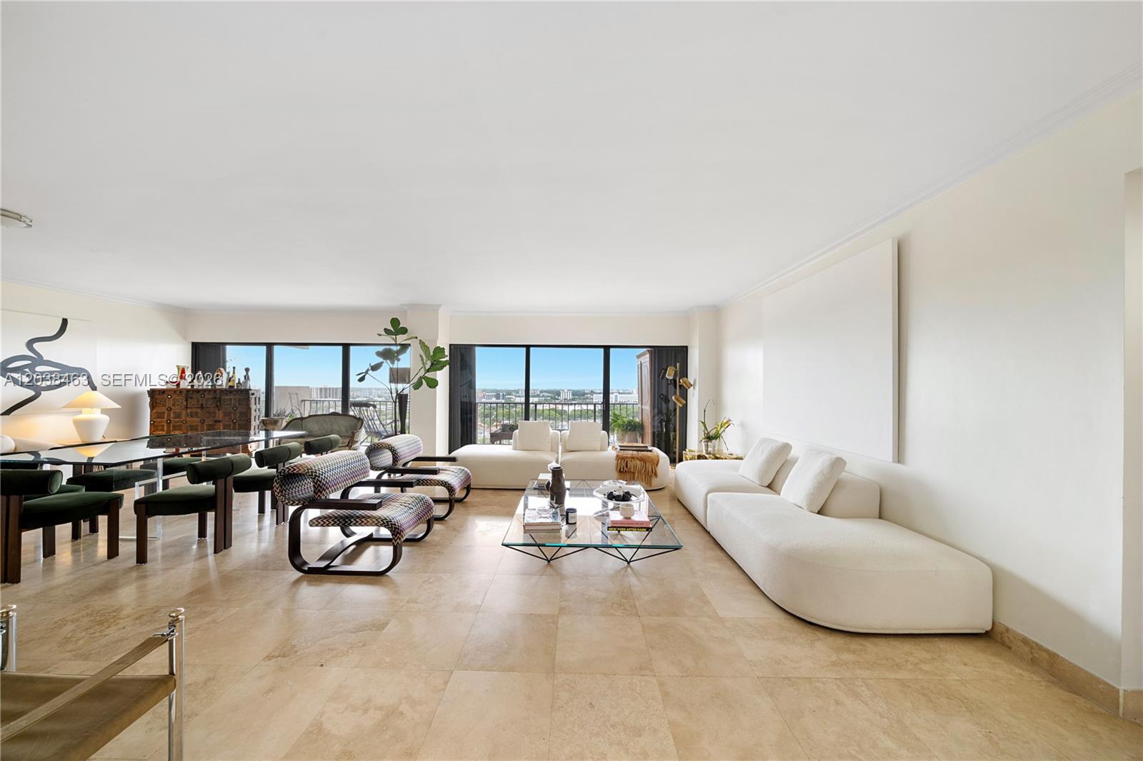 1800 NE 114th St #1811 - 1800 NE 114th St #1811, Miami, FL 33181 Luxury Property | Jose Angel Pina