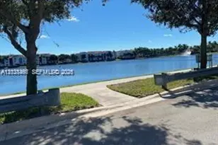 11835 SW 27th St, Miramar, FL 33025 - Photo 21