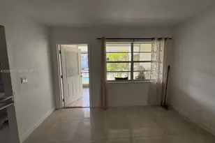541 Blue Heron Dr, Hallandale Beach, FL 33009 - Photo 15