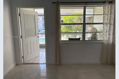 541 Blue Heron Dr #215, Hallandale Beach, FL 33009 - Photo 11