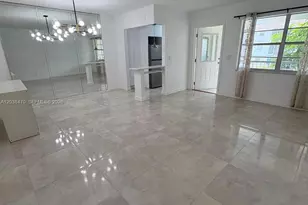 541 Blue Heron Dr, Hallandale Beach, FL 33009 - Photo 5