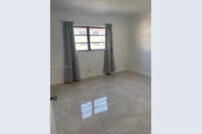 541 Blue Heron Dr #215, Hallandale Beach, FL 33009 - Photo 9
