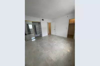 541 Blue Heron Dr #215, Hallandale Beach, FL 33009 - Photo 27