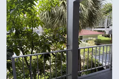 541 Blue Heron Dr #215, Hallandale Beach, FL 33009 - Photo 33