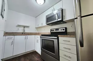 300 NW 84th Terrace, Miami, FL 33150 - Photo 5