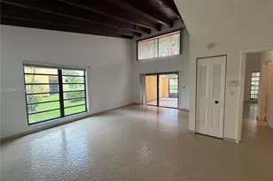 1540 NW 93rd Ave, Pembroke Pines, FL 33024 - Photo 5