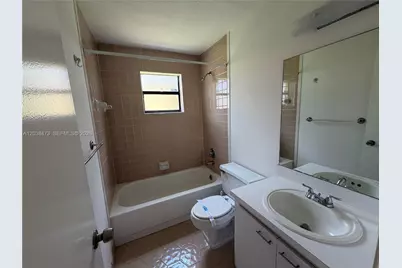 1540 NW 93rd Ave #296, Pembroke Pines, FL 33024 - Photo 25