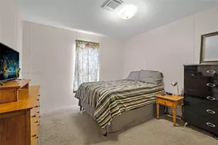 8709 SW 17th Ct, Davie, FL 33324 - Photo 15