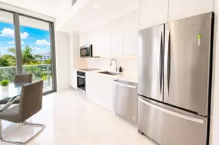 2000 Metropica Wy, Sunrise, FL 33323 - Photo 5