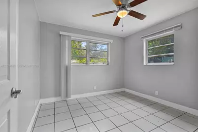 6610 Johnson St, Hollywood, FL 33024 - Photo 25