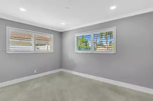 2144 NE 64th St, Fort Lauderdale, FL 33308 - Photo 11