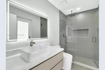 2144 NE 64th St, Fort Lauderdale, FL 33308 - Photo 17