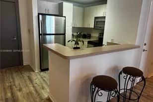 185 SE 14th Terrace, Miami, FL 33131 - Photo 3