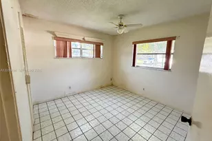 417 SW Natura Ave, Deerfield Beach, FL 33441 - Photo 11