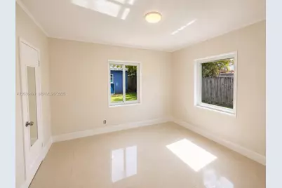 1919 Sherman St #front, Hollywood, FL 33020 - Photo 9