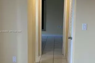 1600 NE 114th St, Miami, FL 33181 - Photo 5