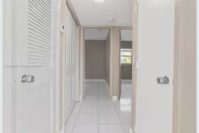 1333 S Dixie Hwy #222, Deerfield Beach, FL 33441 - Photo 15