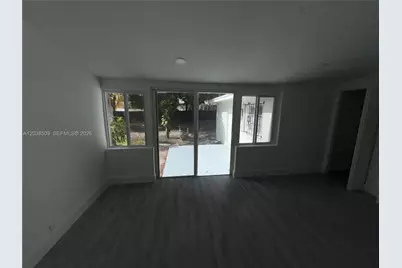 2920 SW 15th St, Miami, FL 33145 - Photo 11