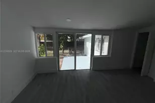 2920 SW 15th St, Miami, FL 33145 - Photo 11
