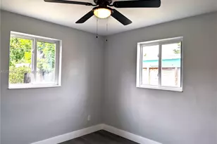 2721 NW 25th St, Fort Lauderdale, FL 33311 - Photo 11