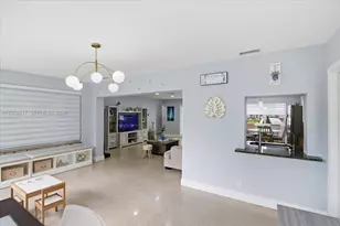 8211 NW 12th St, Pembroke Pines, FL 33024 - Photo 27