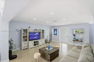 8211 NW 12th St, Pembroke Pines, FL 33024 - Photo 23
