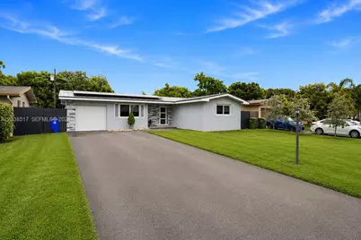 8211 NW 12th St, Pembroke Pines, FL 33024 - Photo 45