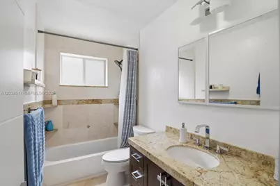 8211 NW 12th St, Pembroke Pines, FL 33024 - Photo 33