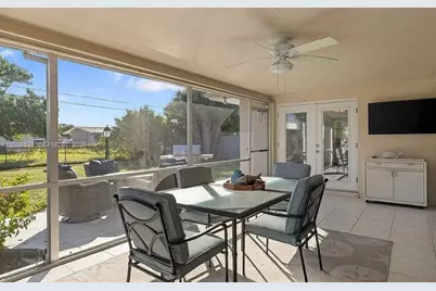2623 SE 17 Ave #2623, Cape Coral, FL 33904 - Photo 11